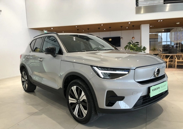 Volvo XC 40 cena 196900 przebieg: 9800, rok produkcji 2023 z Kalisz Pomorski małe 529